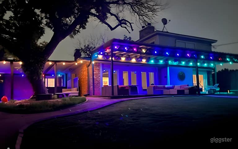  Tranquil Haven: Beautiful Home And Private Acre (Full Buy Out) 