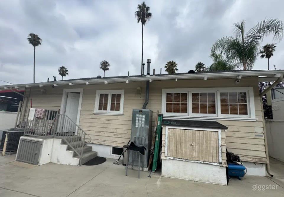 Spacious Private Parking Lot for Productions Photo 2