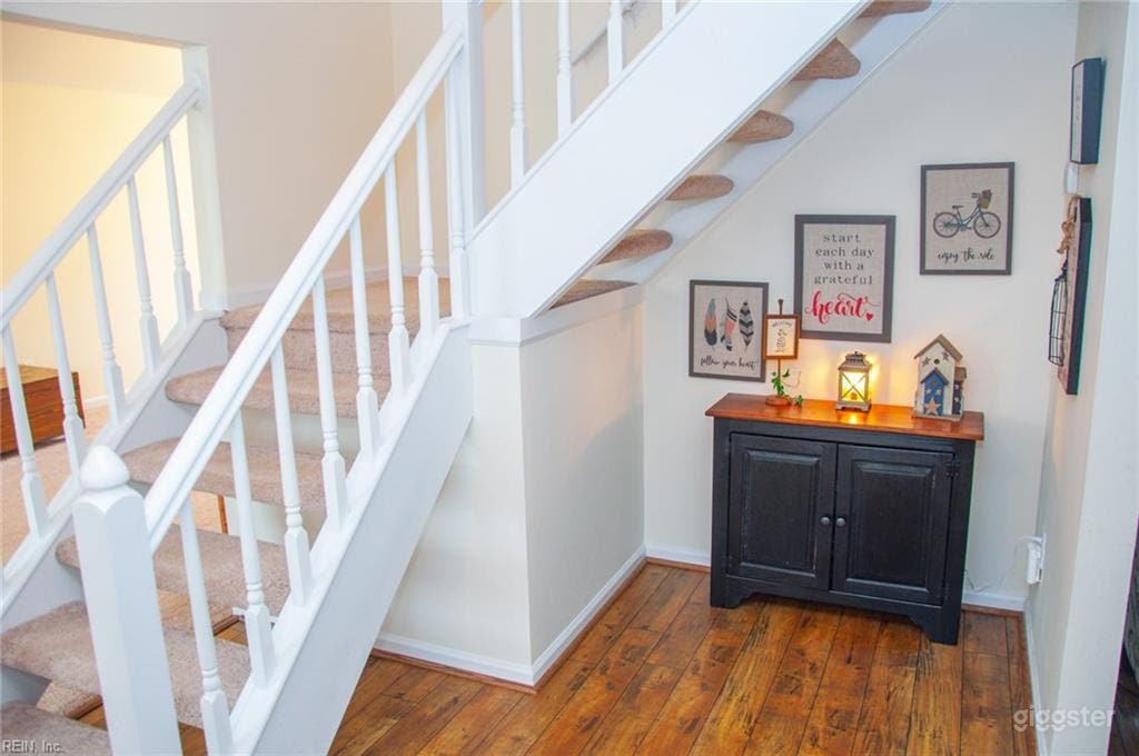 Great Party Time Property Photo 3