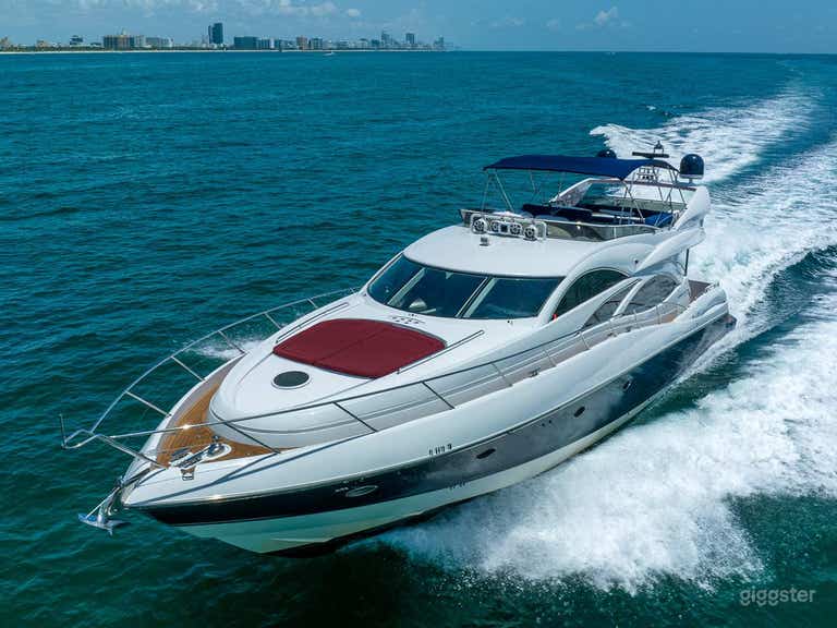  80' SUNSEEKER SLIPTEASE 