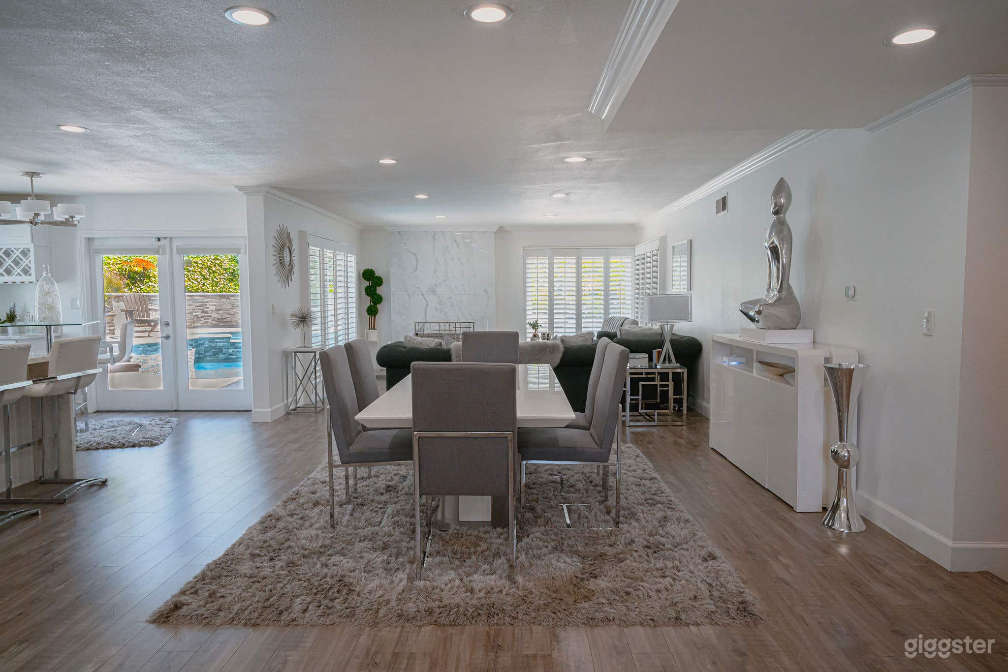 Open floor plan of main living room.  