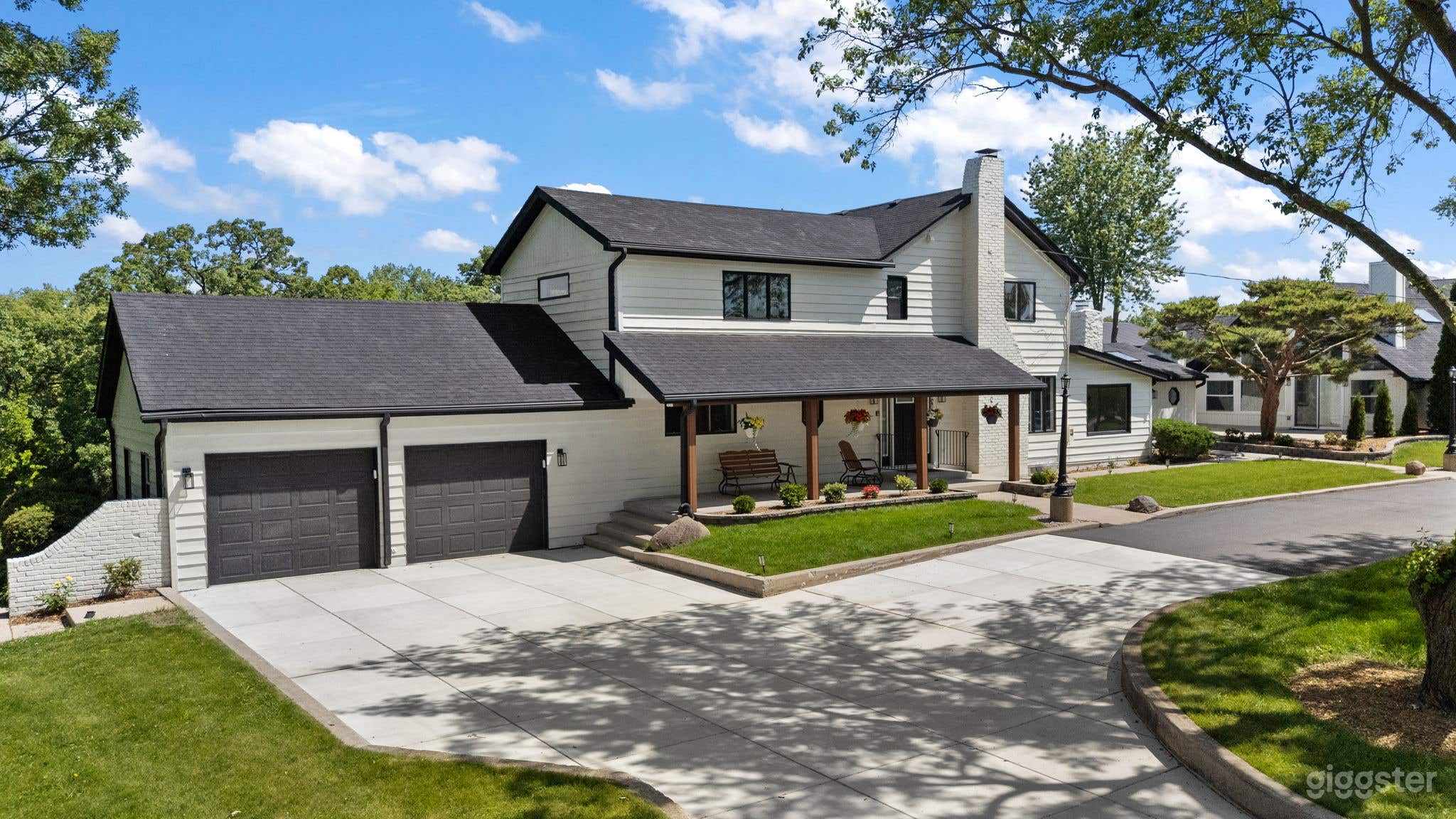 Casa Blanca | Modern Farmhouse Estate | Pond, BBQ & Barn Photo 1