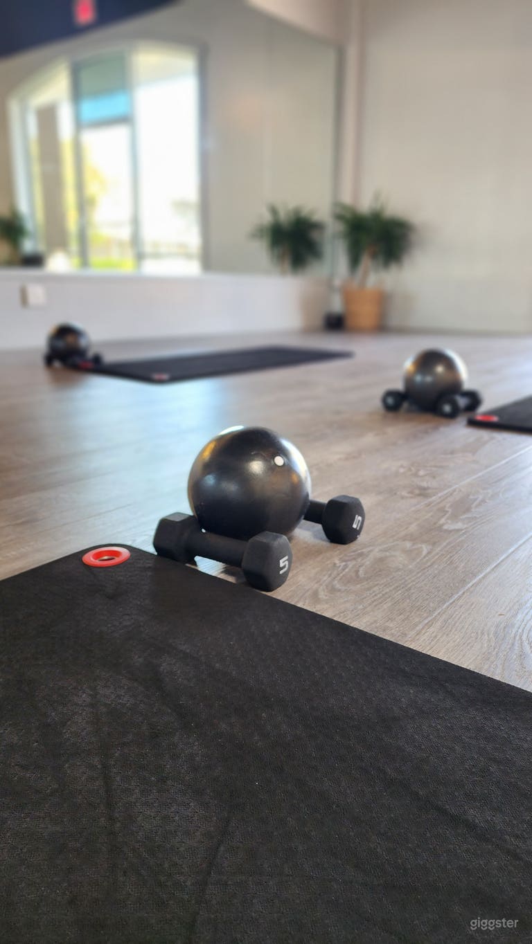  Yoga, Pilates studio rent by the hour/monthly  
