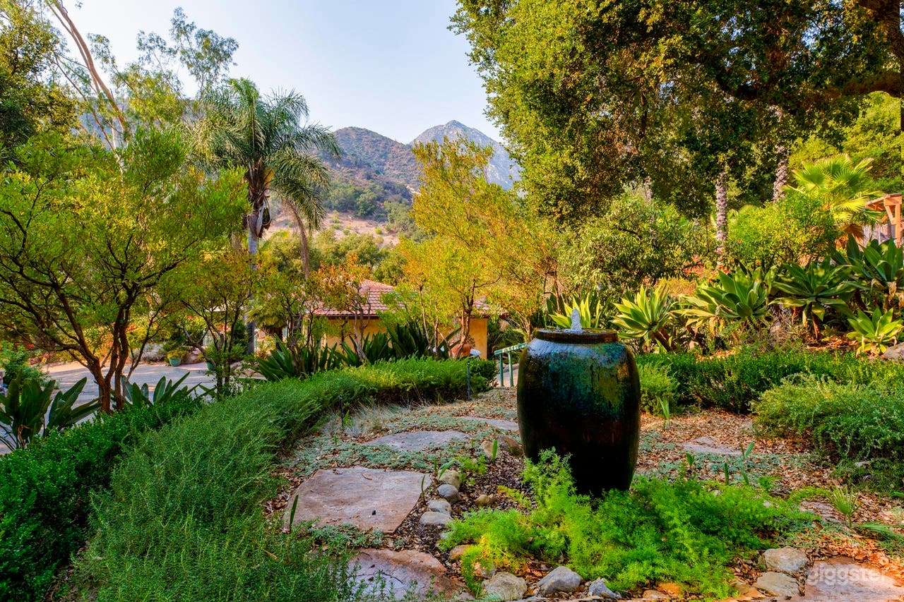 Montecito Ocean View Ranch Estate Photo 4