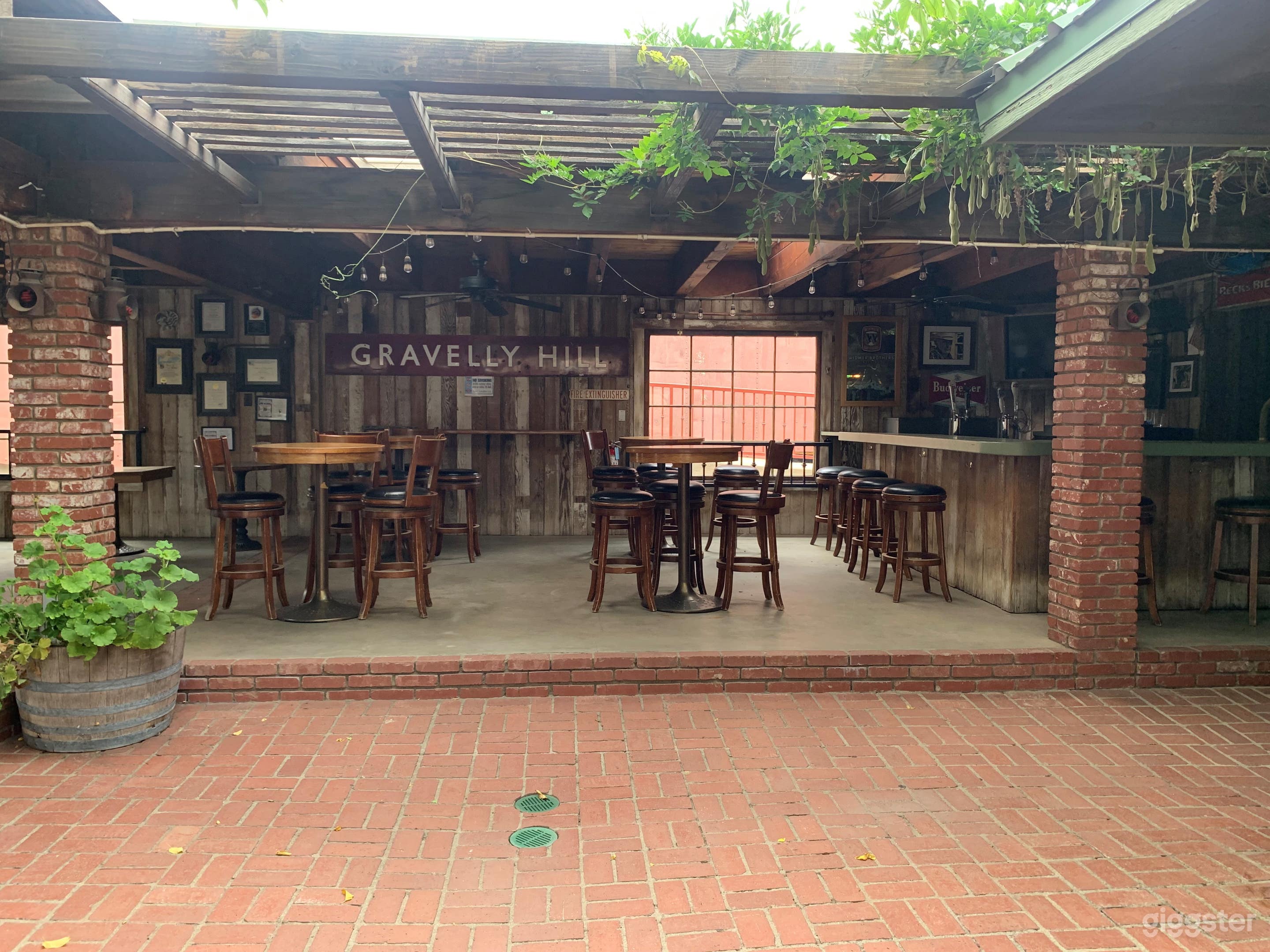 Old School Rustic Bar and Restaurant train theme Photo 3