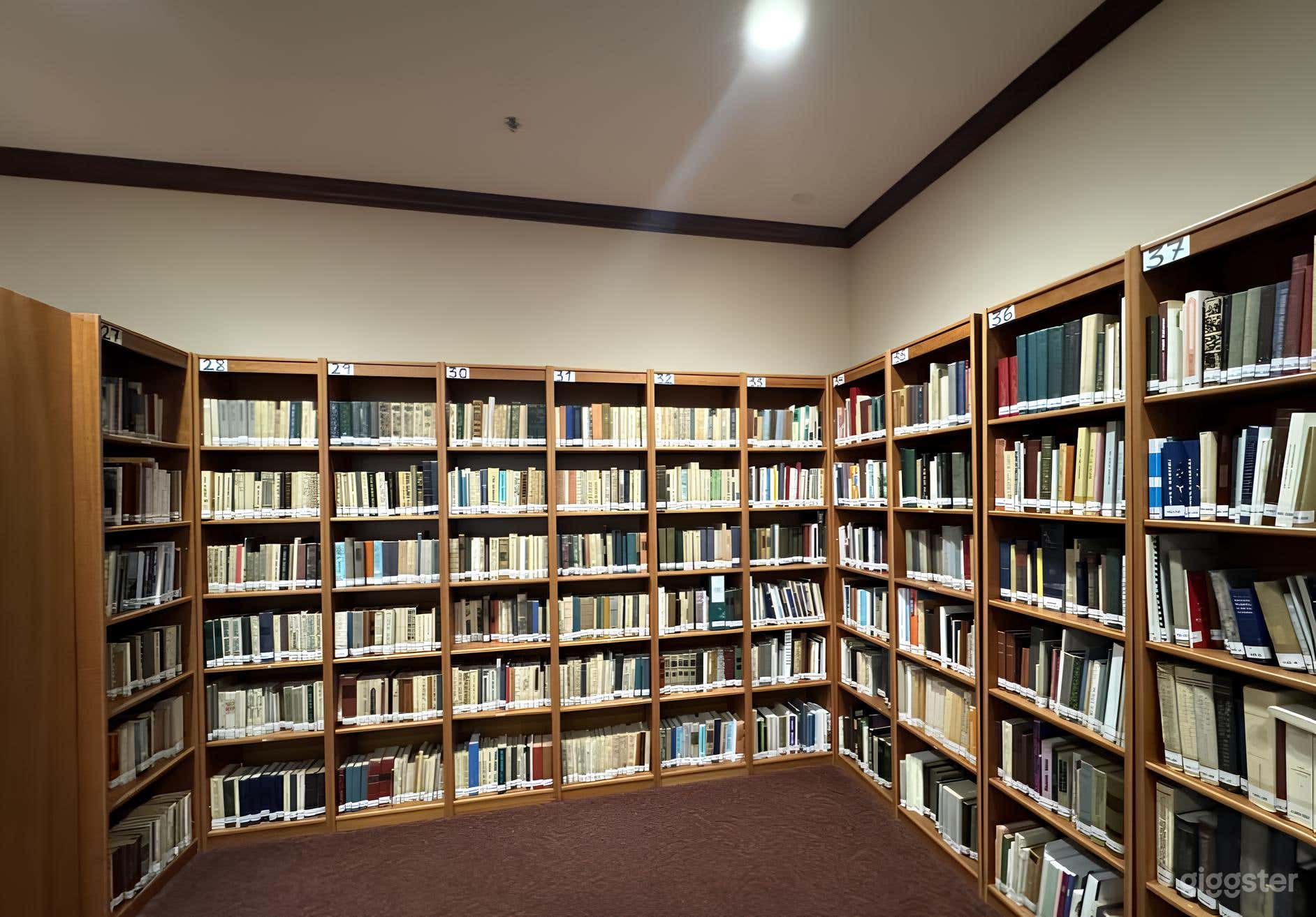 Cozy Carpeted Library for Productions Photo 4