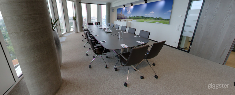  Room Willy Brandt 