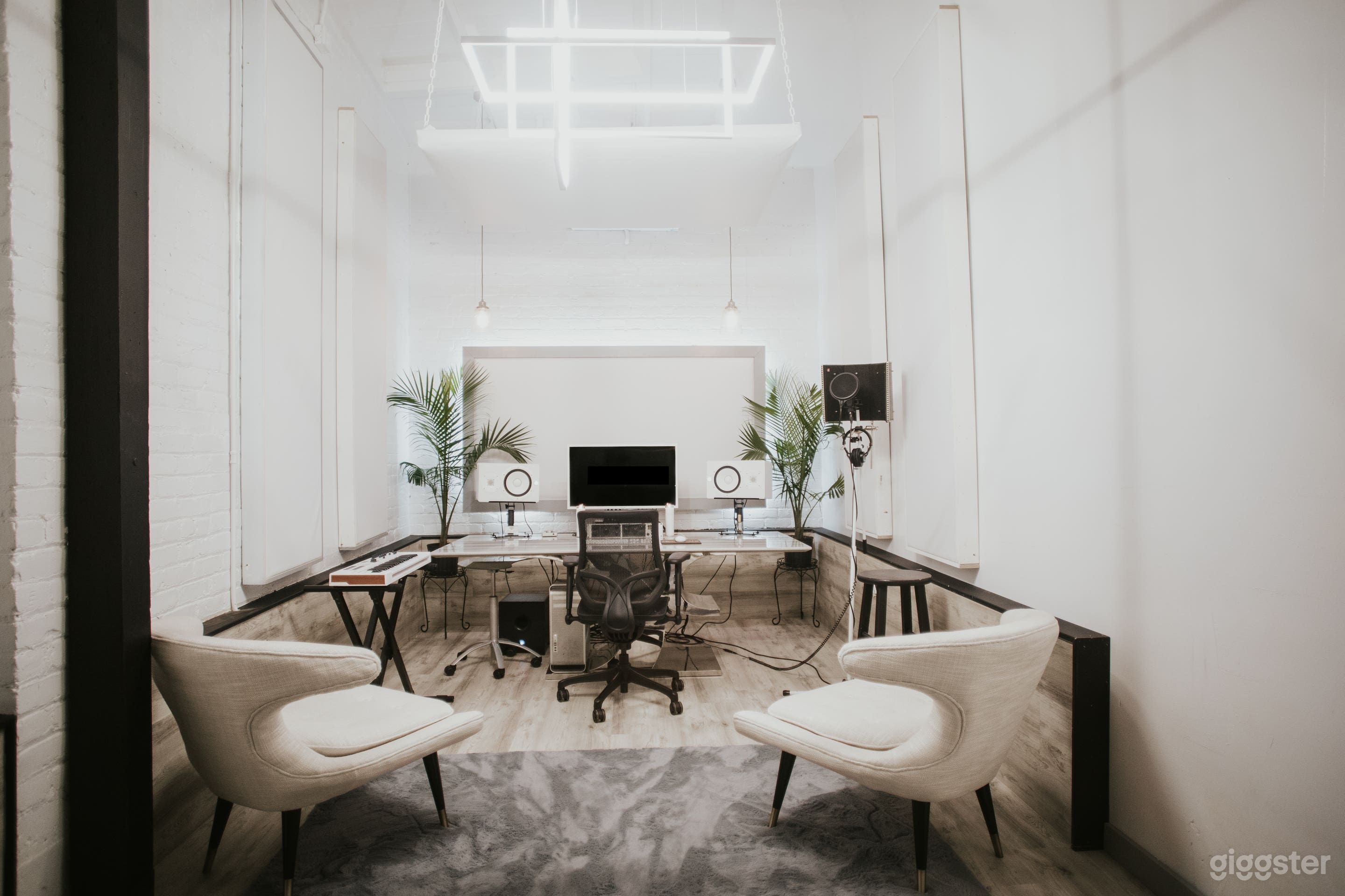 The White Room is located at Melrose Sound in east LA. Engineer available by request. No vocal booth*