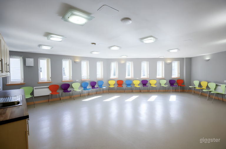  Modern Meeting Space for 20 Persons 