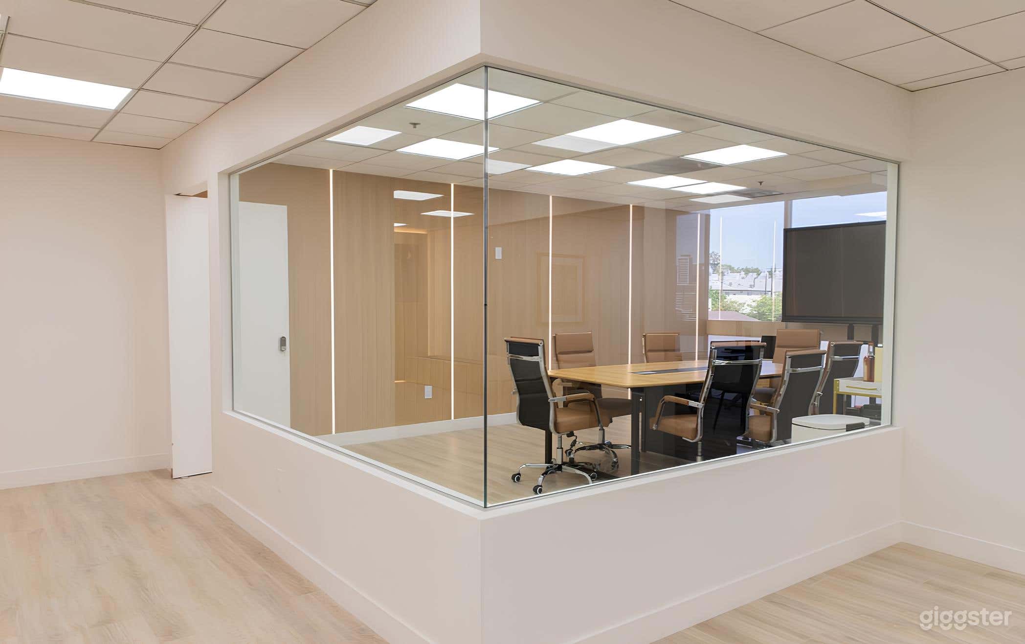 Executive Conference Room with Natural Light Photo 2