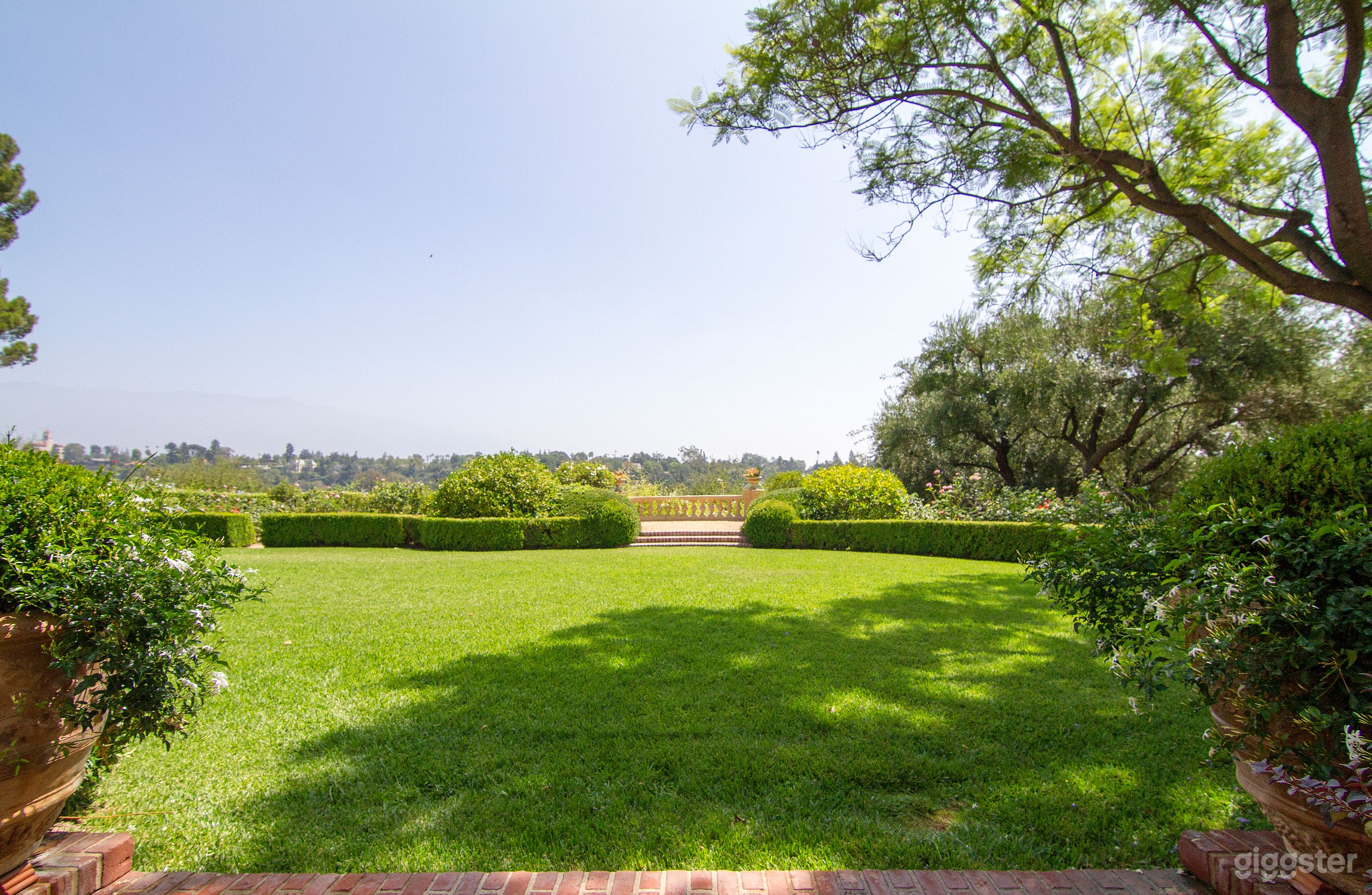 Mediterranean No.80 Photo 4