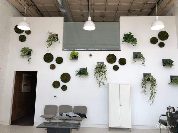 Culver City Barbershop/Bar speakeasy Photo 3