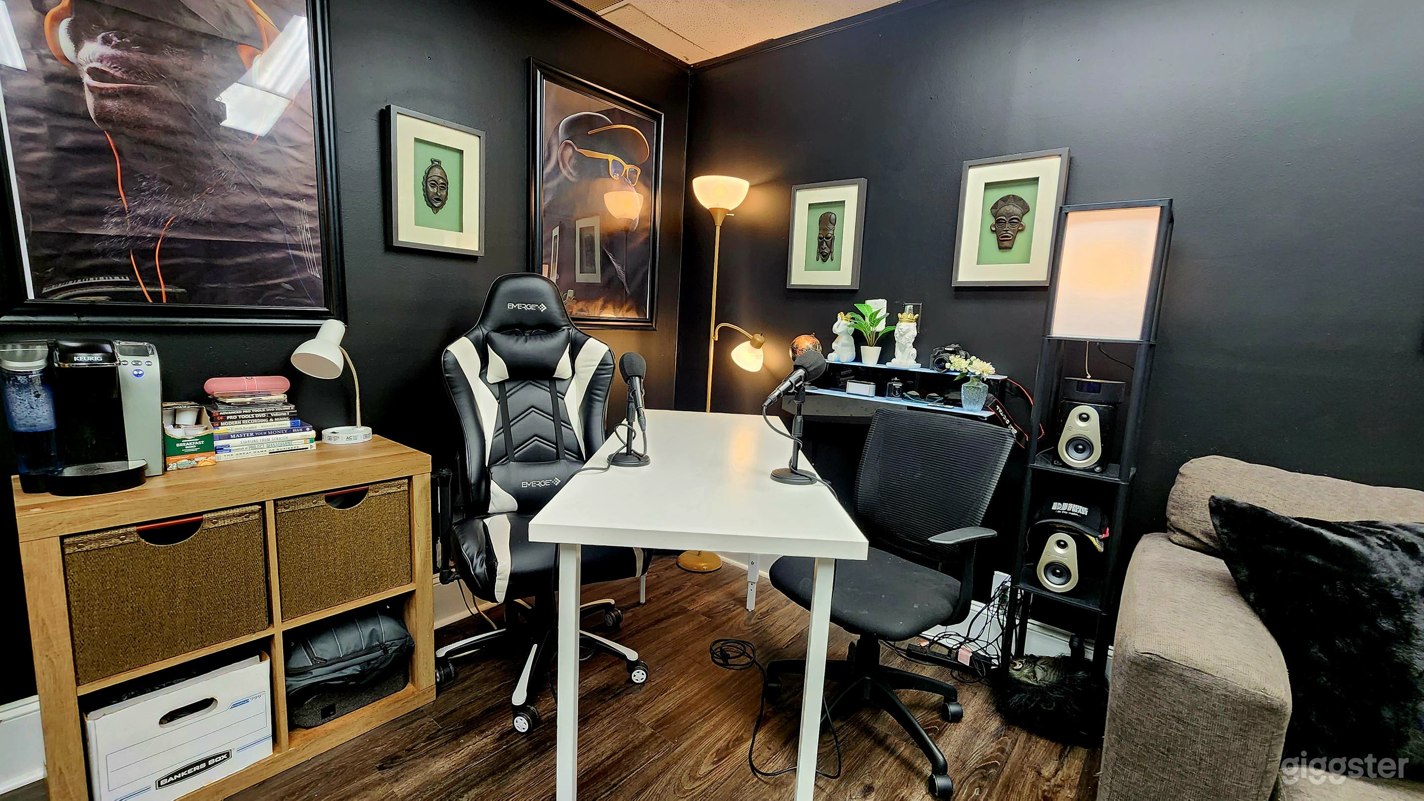 Podcast Studio for Rent Photo 1