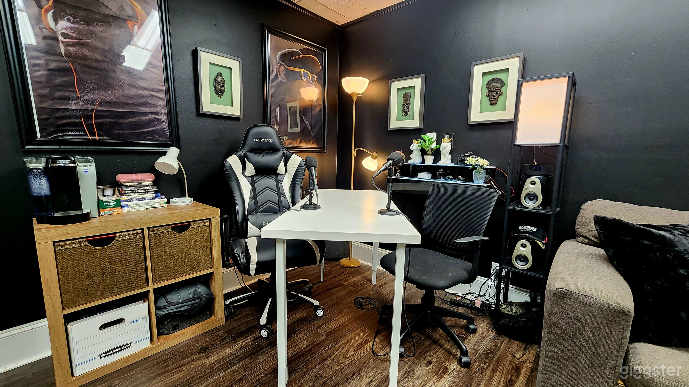 Podcast Studio for Rent Photo 2