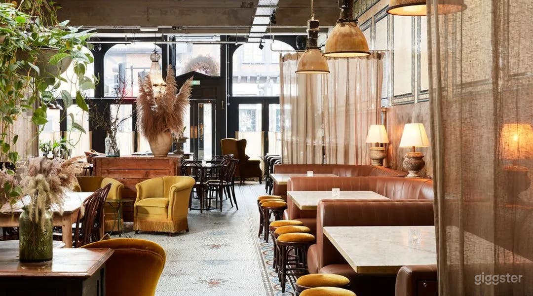 Bar &amp; Restaurant for Photo &amp; Film Shoots Photo 2