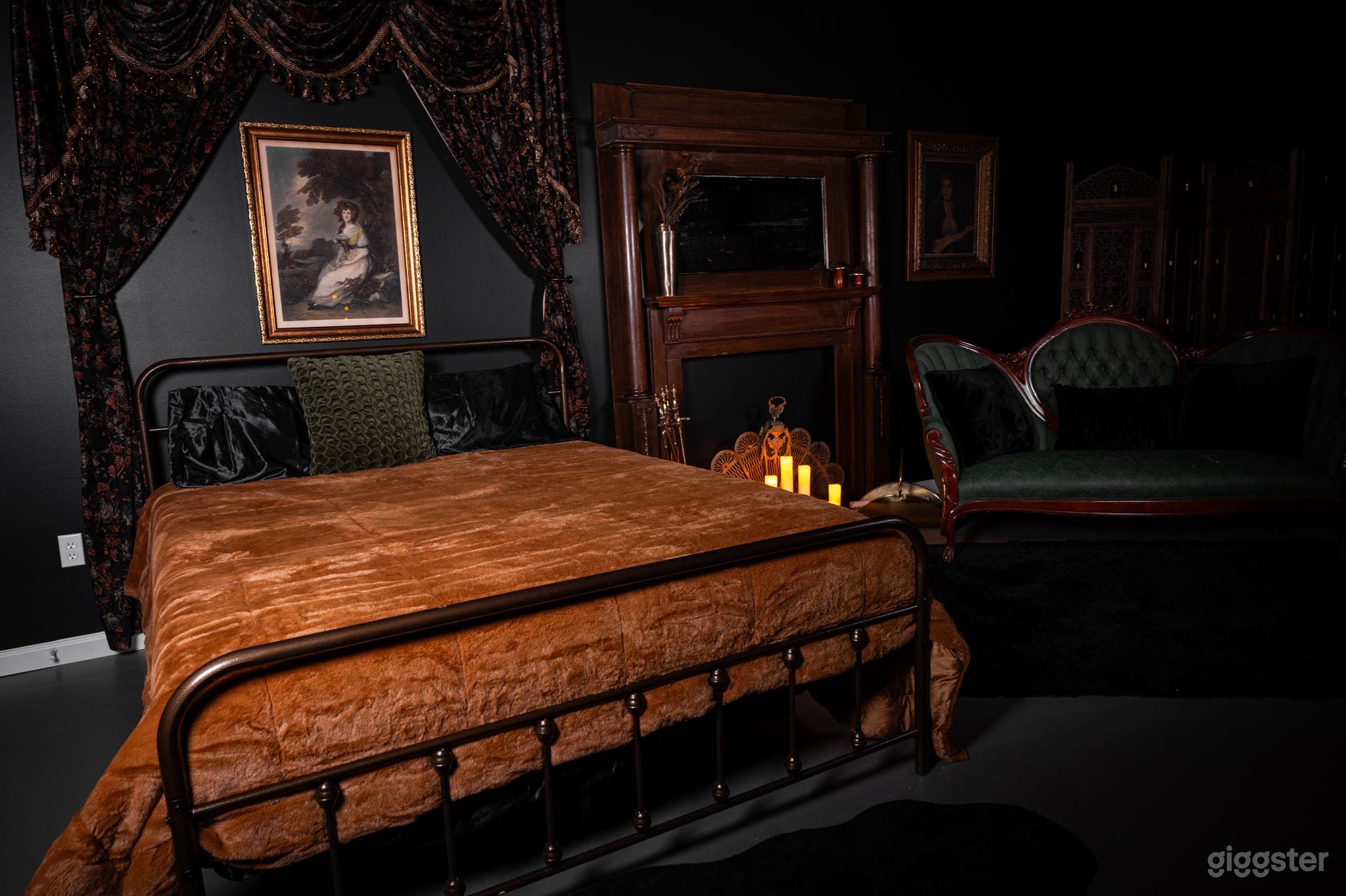 Vintage, Dark, Edgy Photo/Video Studio Photo 3