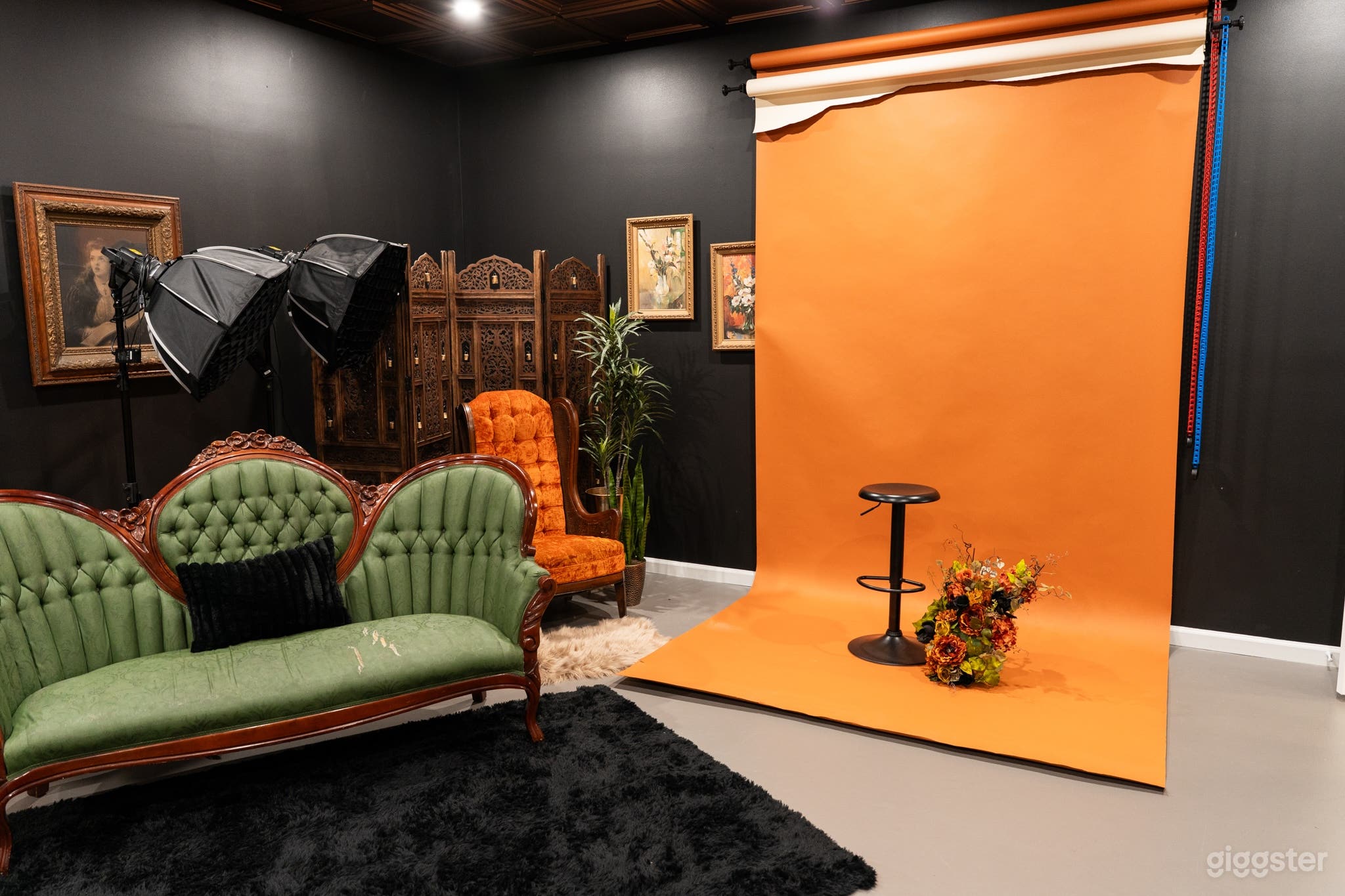 The Vintage Studio | Dark, Moody Luxury Photo Space Photo 4