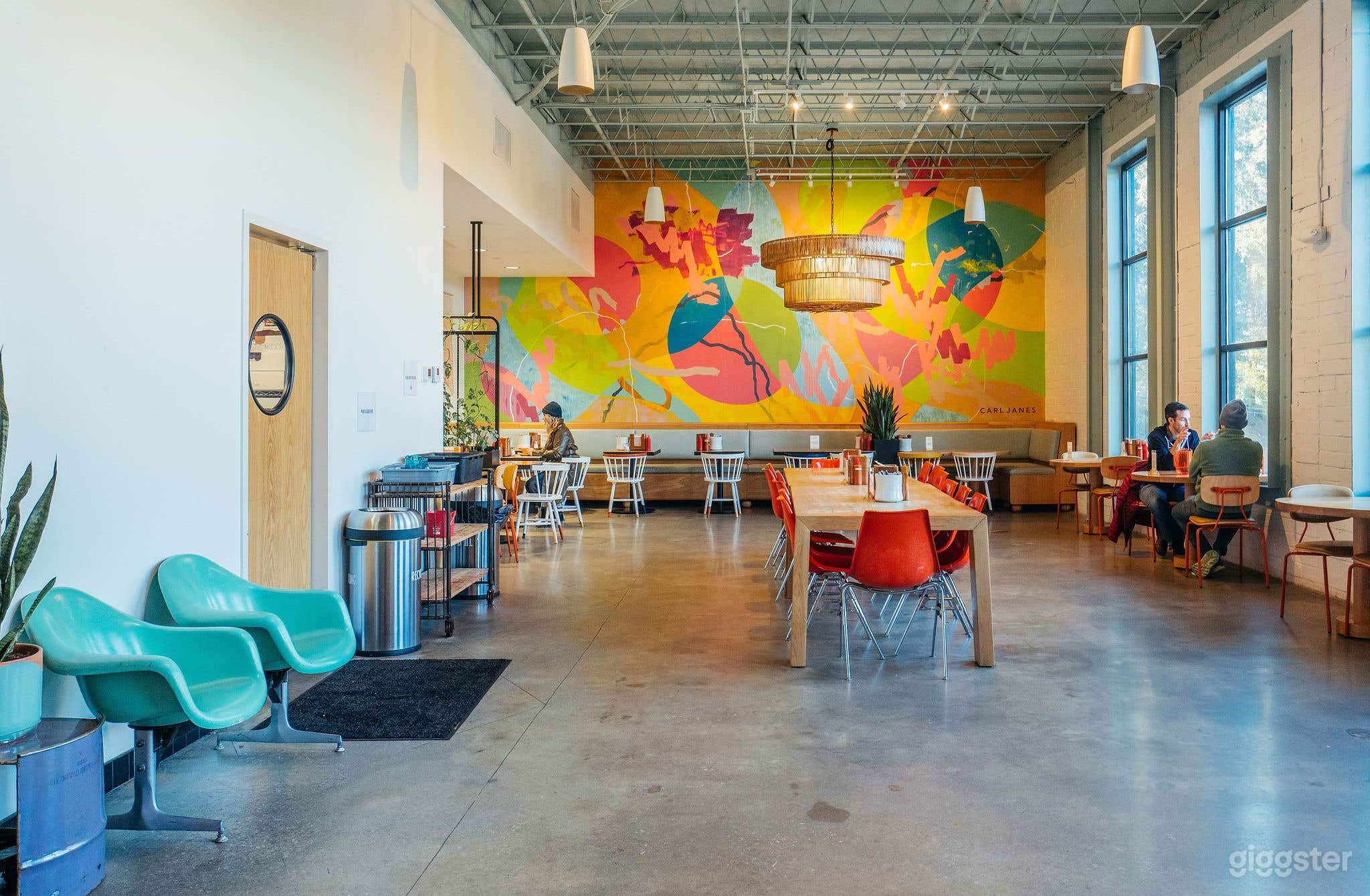 West Midtown Daytime Cafe with a Great Vibe Photo 2