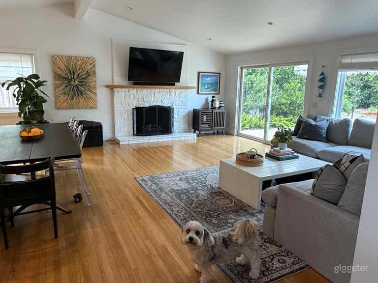  Helles + modernes Newport Beach Haus mit Küchenchef-Küche / Einfaches Parken 