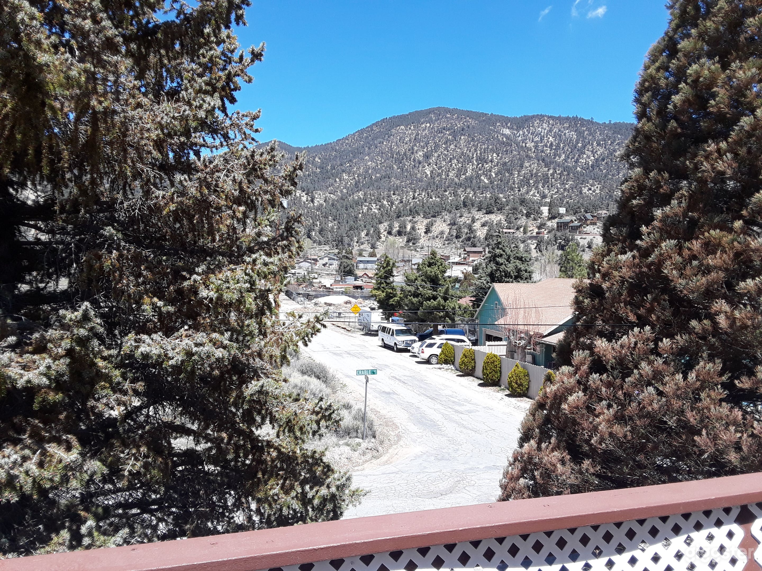 Mile high natural light Americana, open floor plan Photo 2