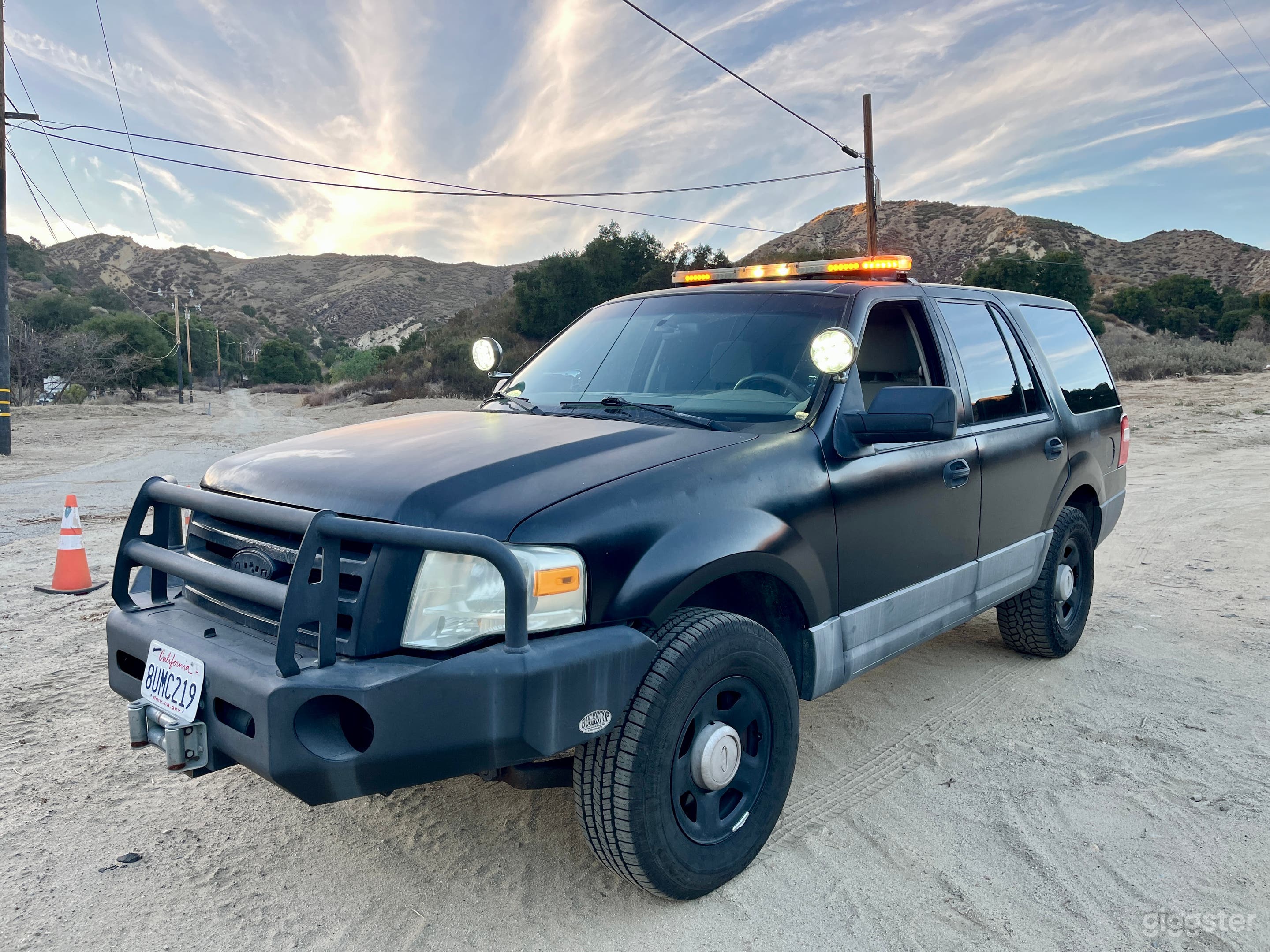 2007 FORD EXPEDITION 4X4 SPECIAL SERVICES VEHICLE FOR RENT FOR FILMING PURPOSES. 