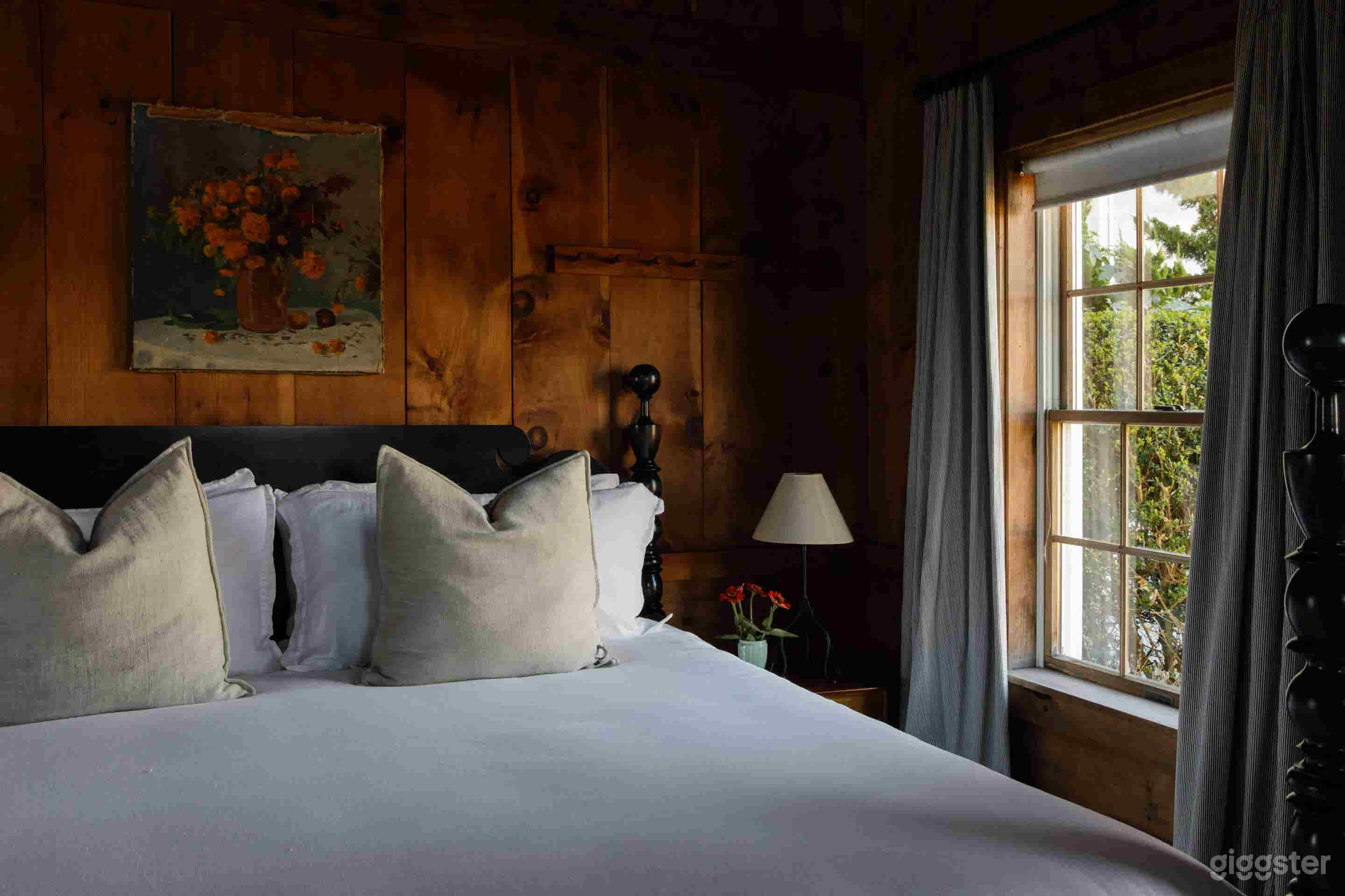 Beautiful Chilmark Farm Home Photo 4