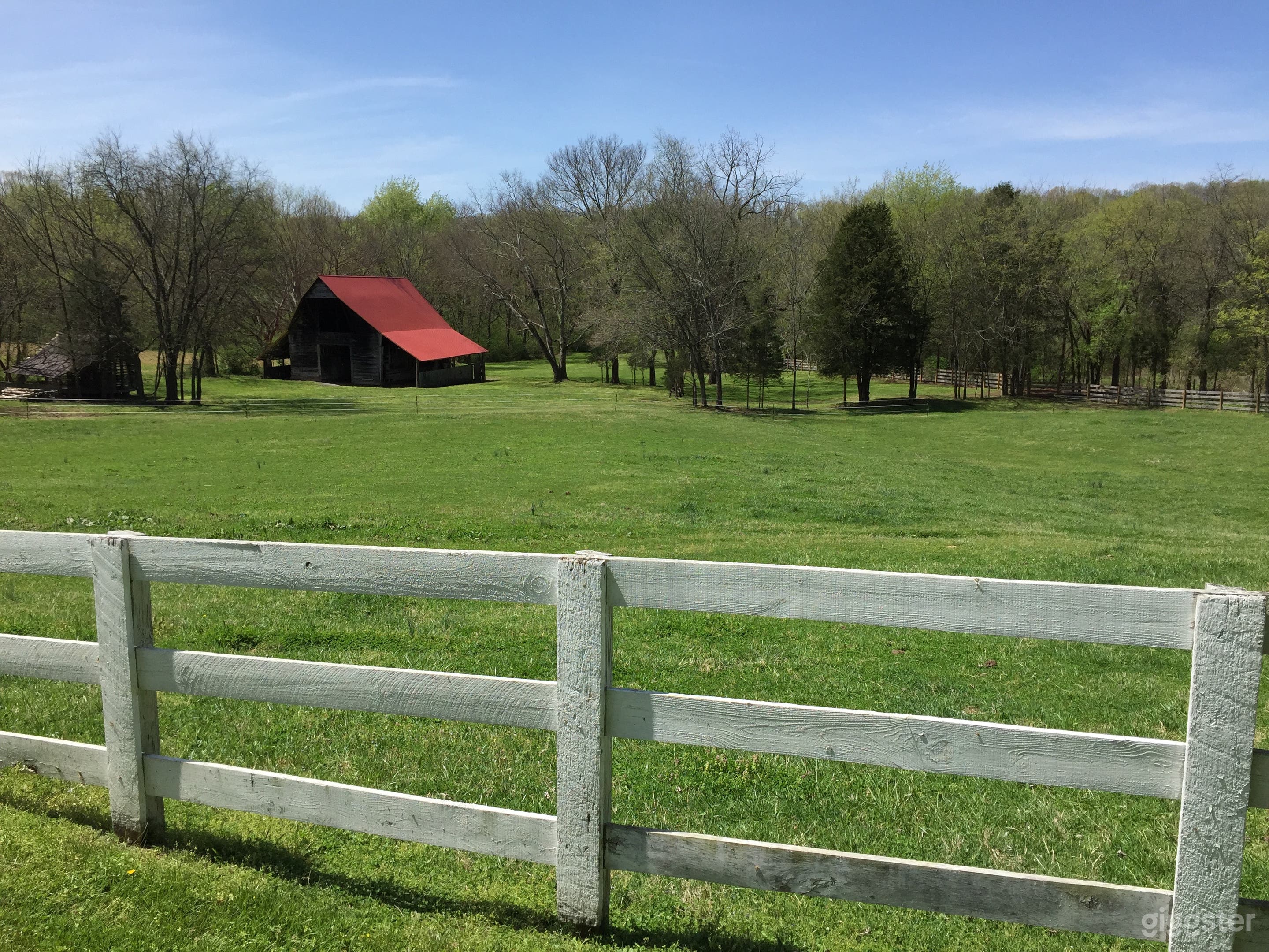 c1850 Barn on 12 Acres in Nashville, TN.