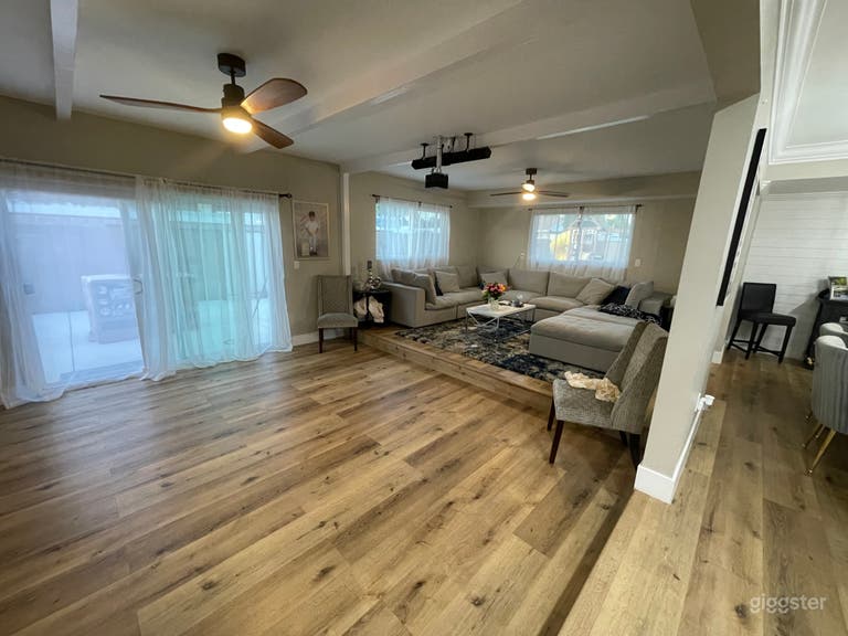  Filming house in Chatsworth  