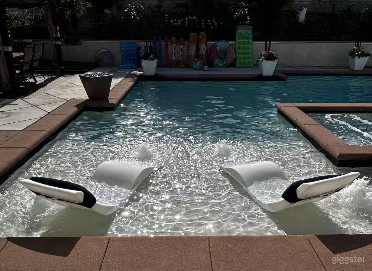 All Inclusive Outdoor Pool Photo 3