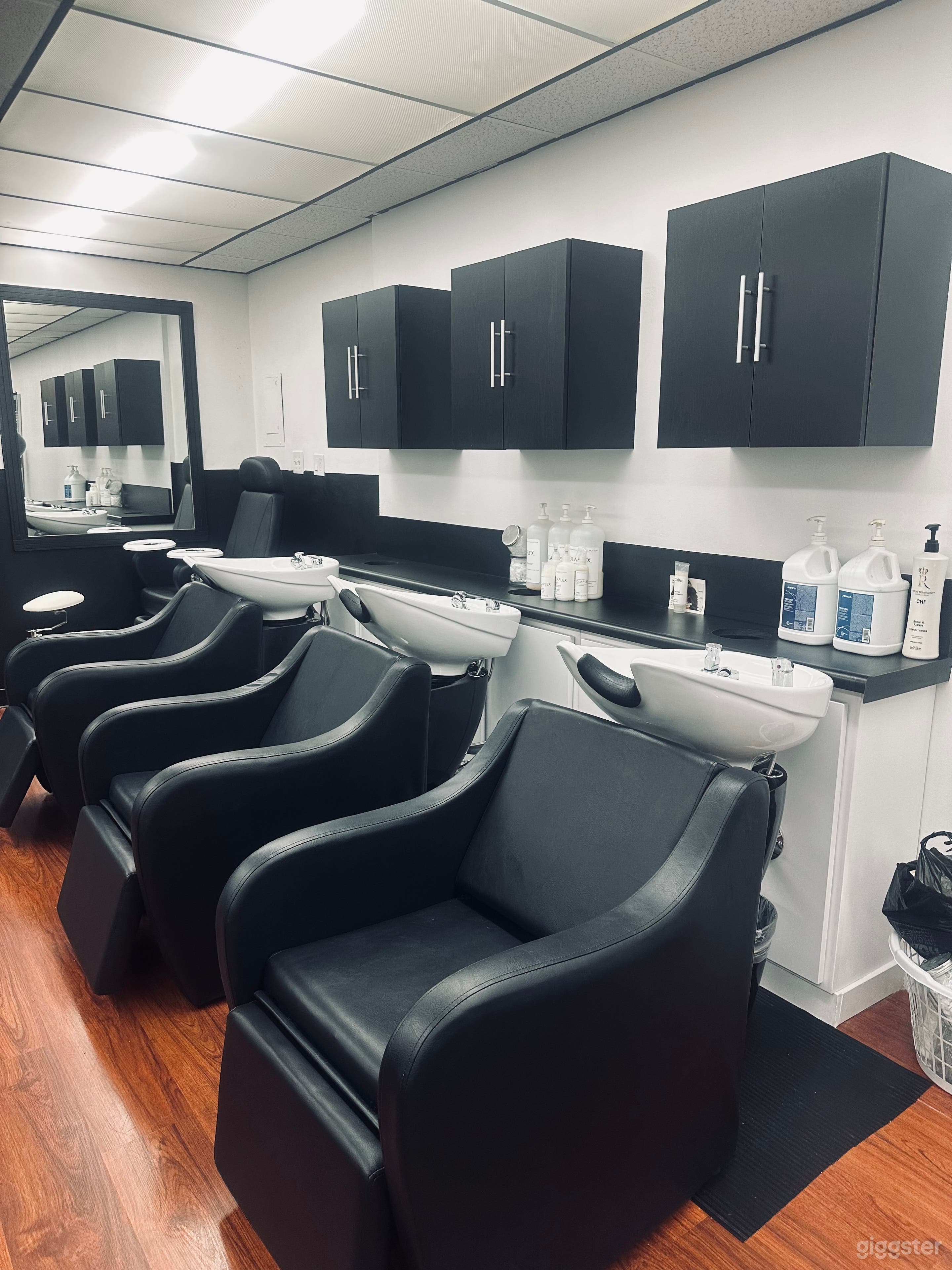 Spacious Hair Studio  Photo 3