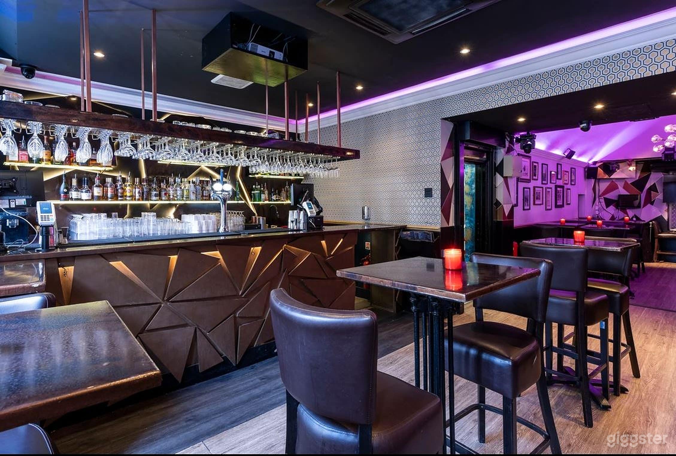 First floor Terrace Bar  Photo 1