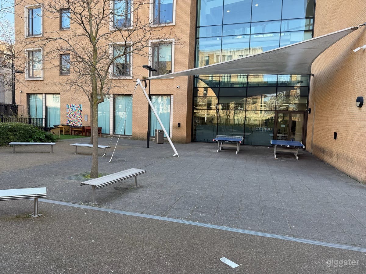  Spacious Canteen - Kings Cross Photo 3