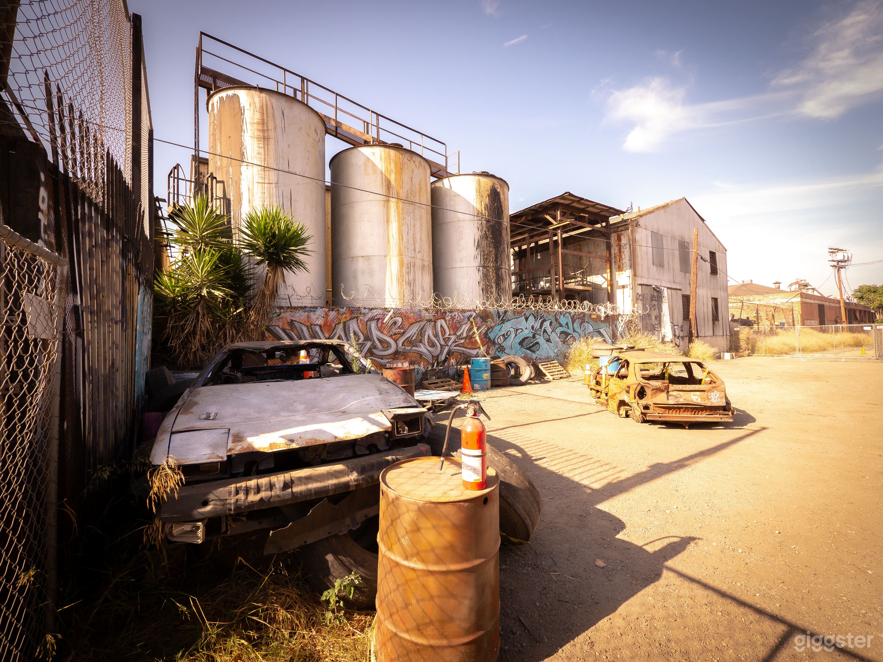 Private Alley Graffiti Location in Los Angeles Photo 3