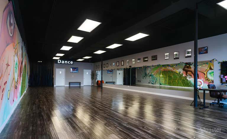  Sunlit, Spacious Studio for Dance, Fitness & Creative Use 