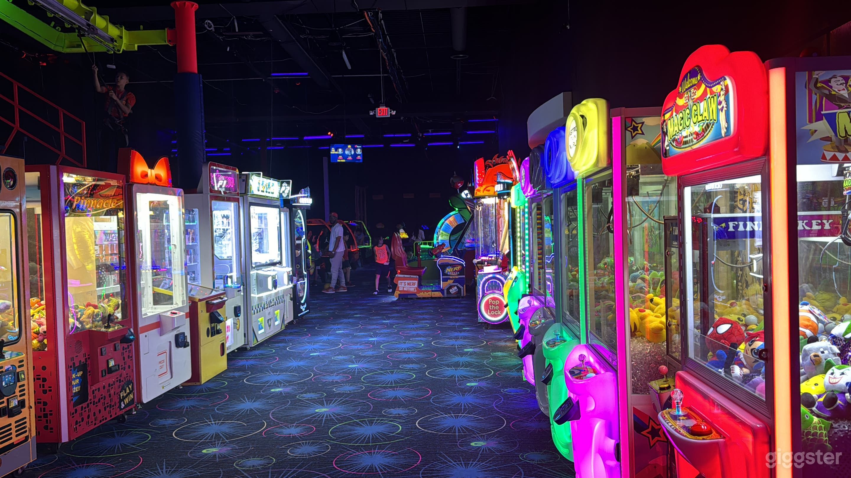 The Moon Room Photo 4