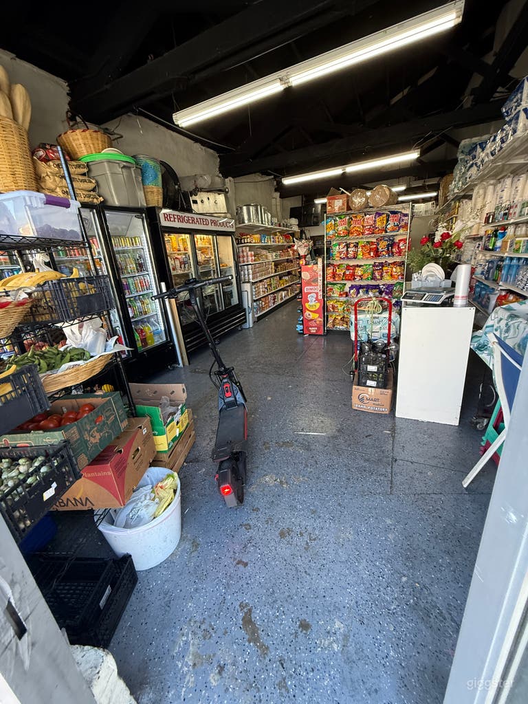  Authentic Latin Bodega w/ Packed Aisles, Produce, Bakery.. 