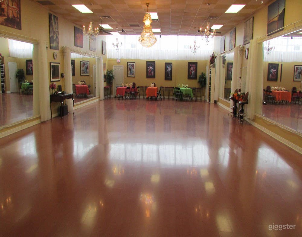 Dance Studio Floor Space Photo 2
