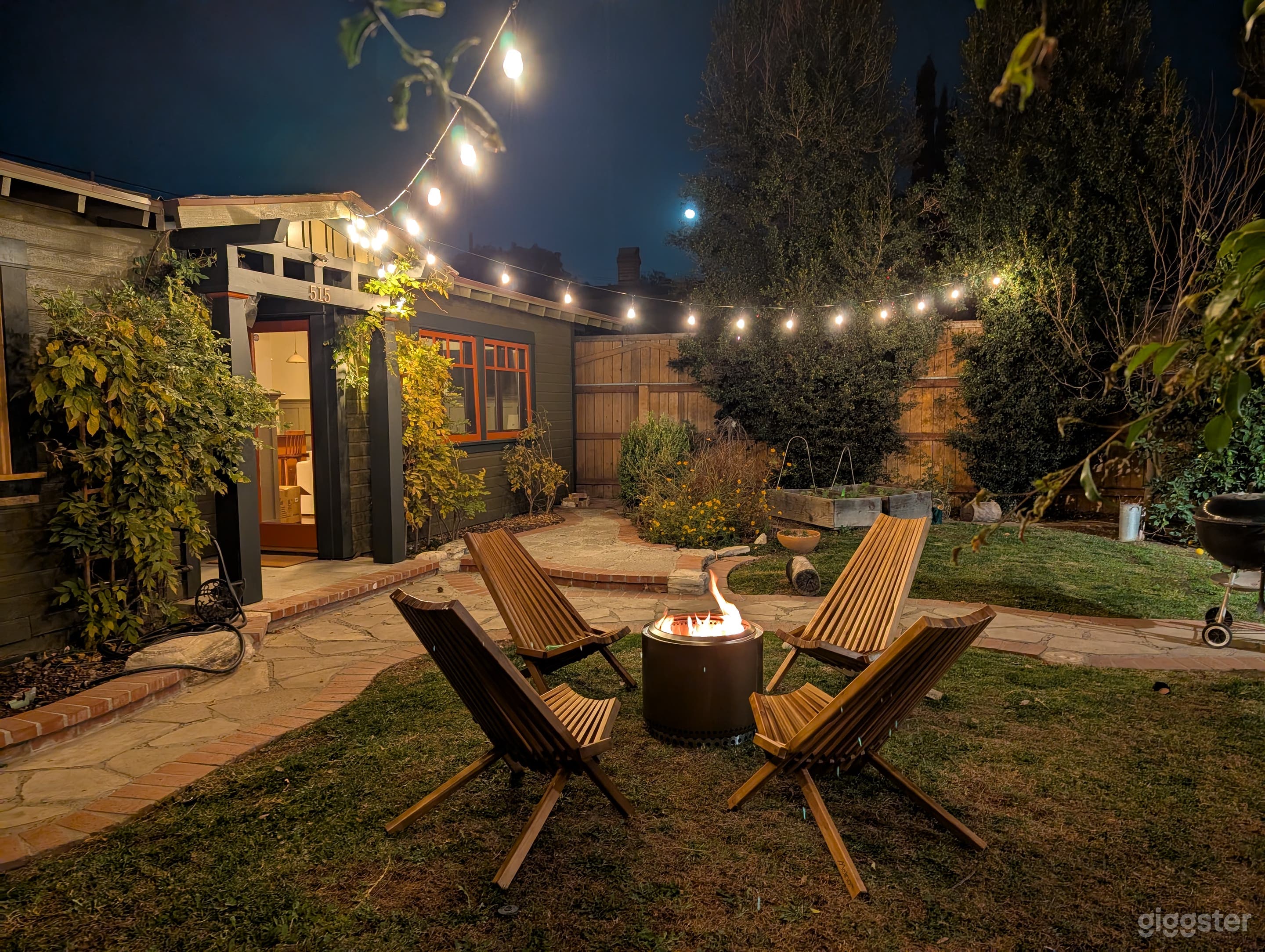 Craftsman Old Towne Orange: Fully Furnished Photo 1