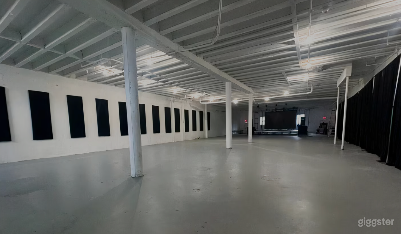 Room A Studio for Concerts and Events Photo 2