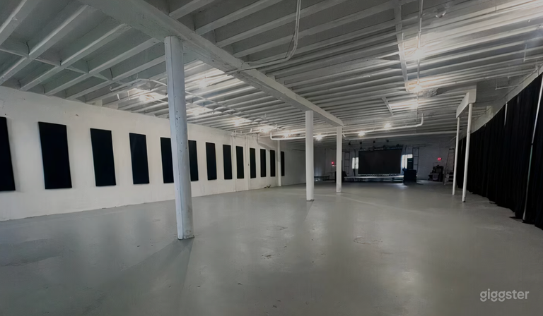  Room A Studio for Concerts and Events 