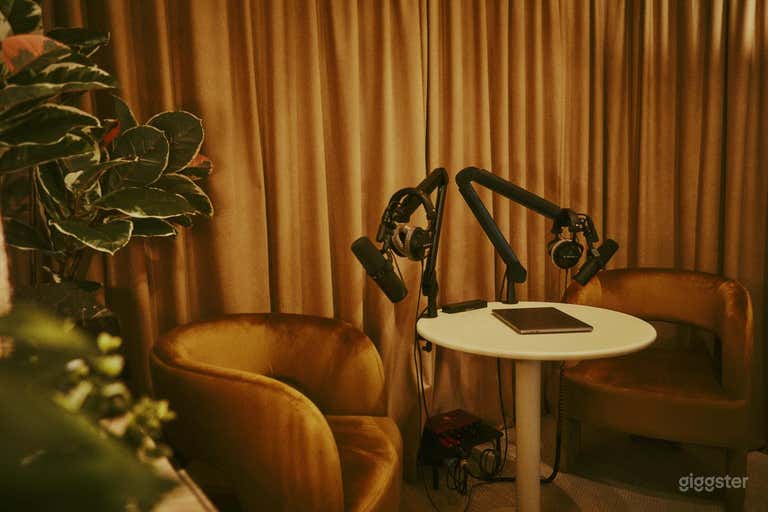  Podcast Raum 