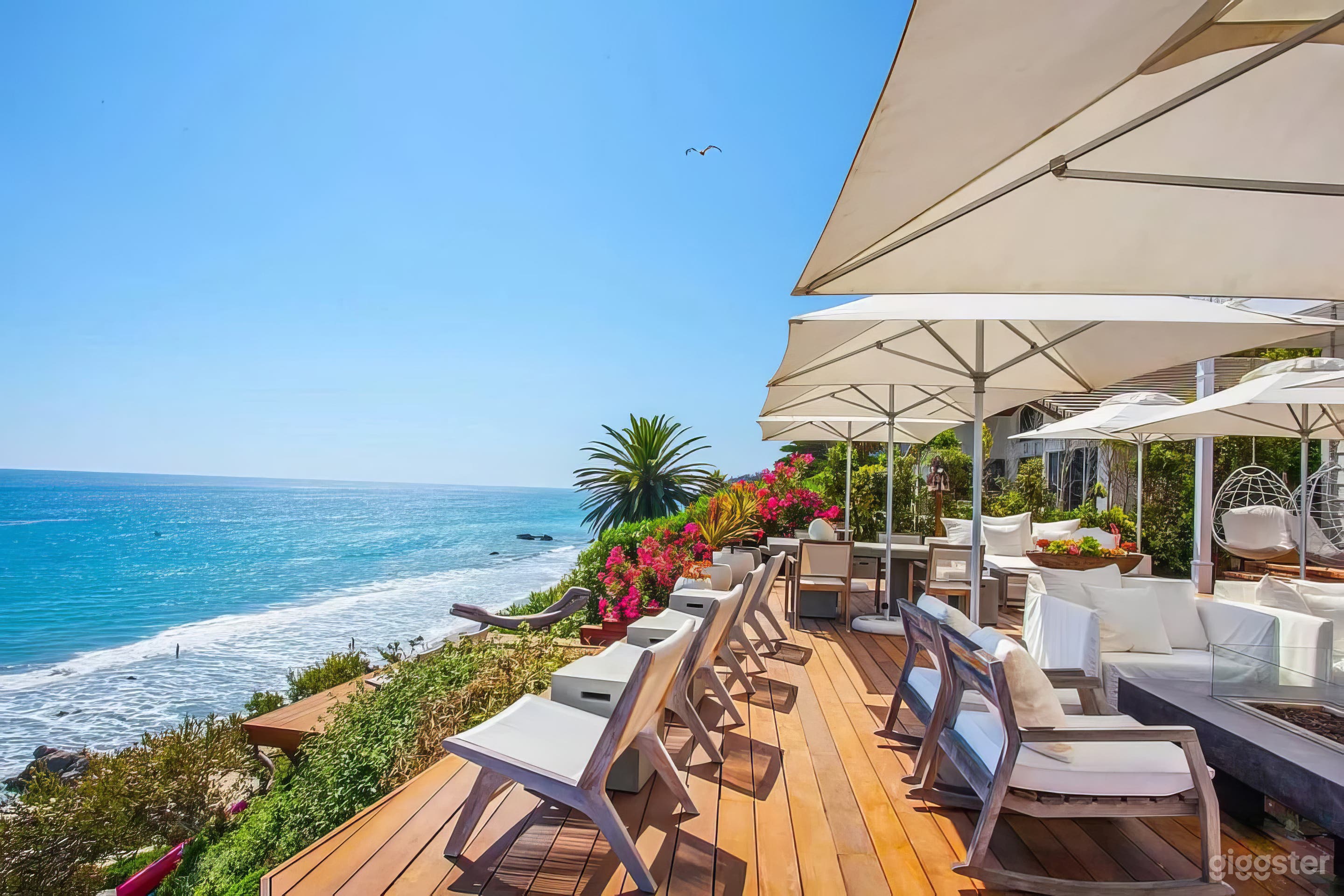 Malibu Retreat-Ocean Front Photo 1