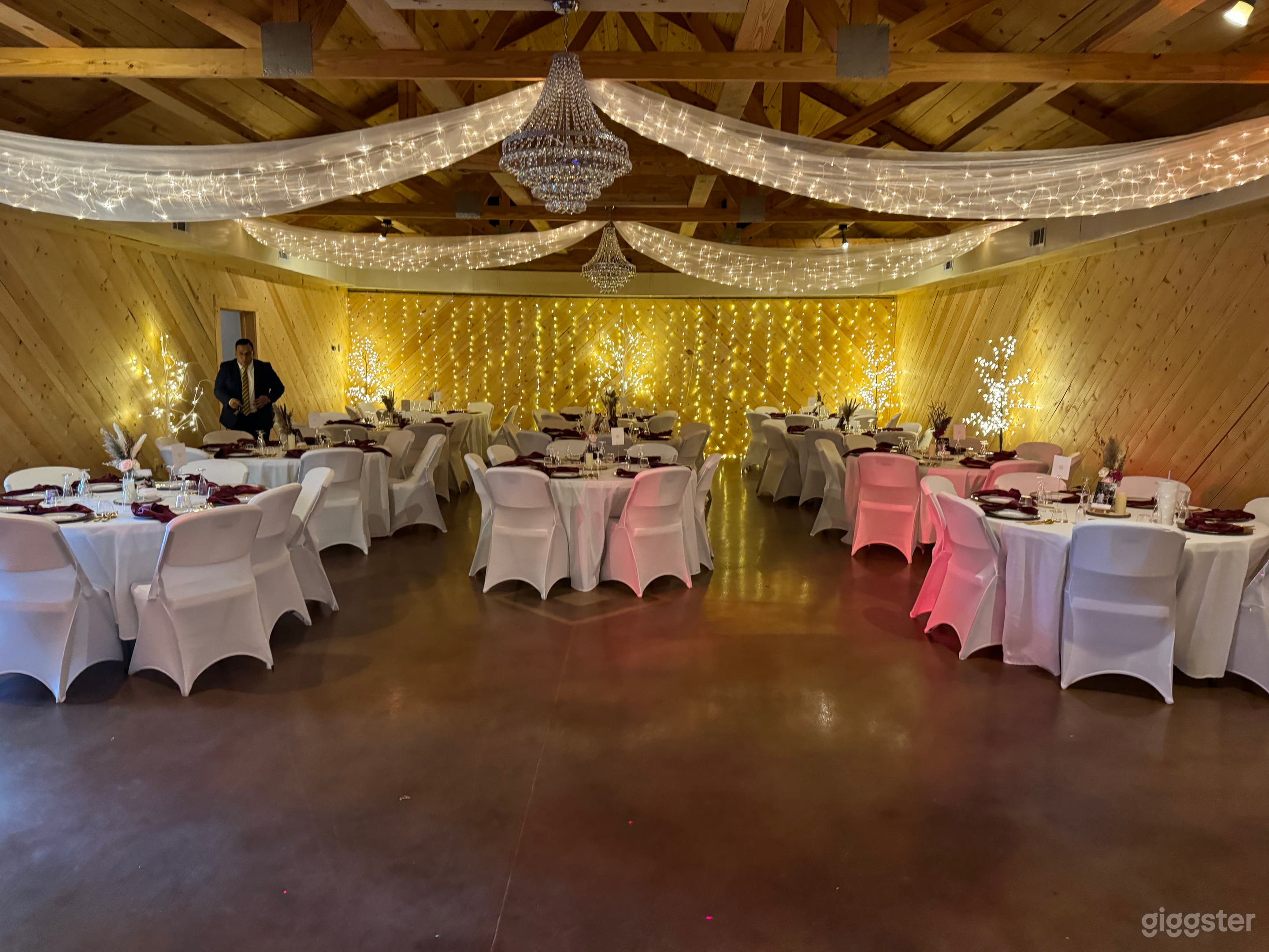 Countryside Manor Photo 4