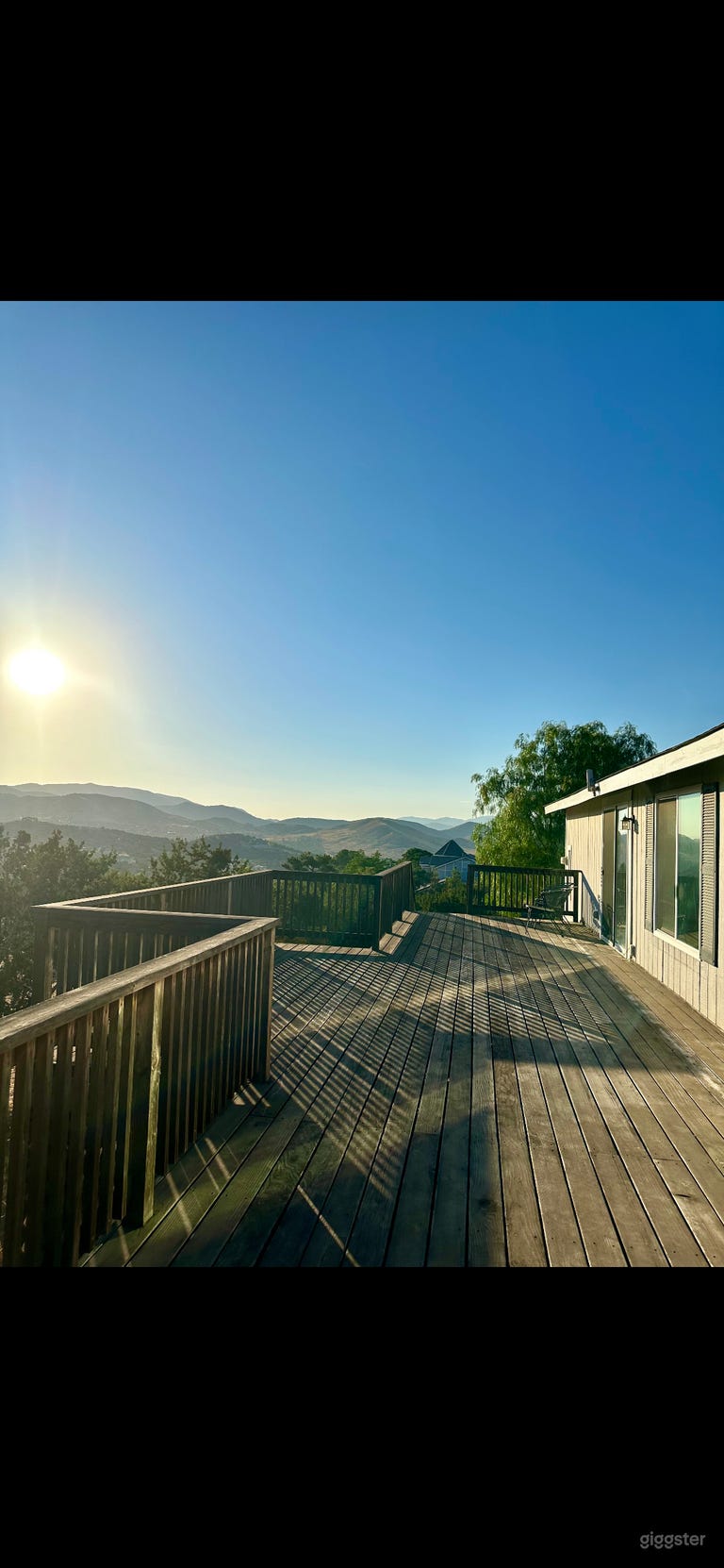  Espace événementiel avec vue sur la montagne, flanc de colline 
