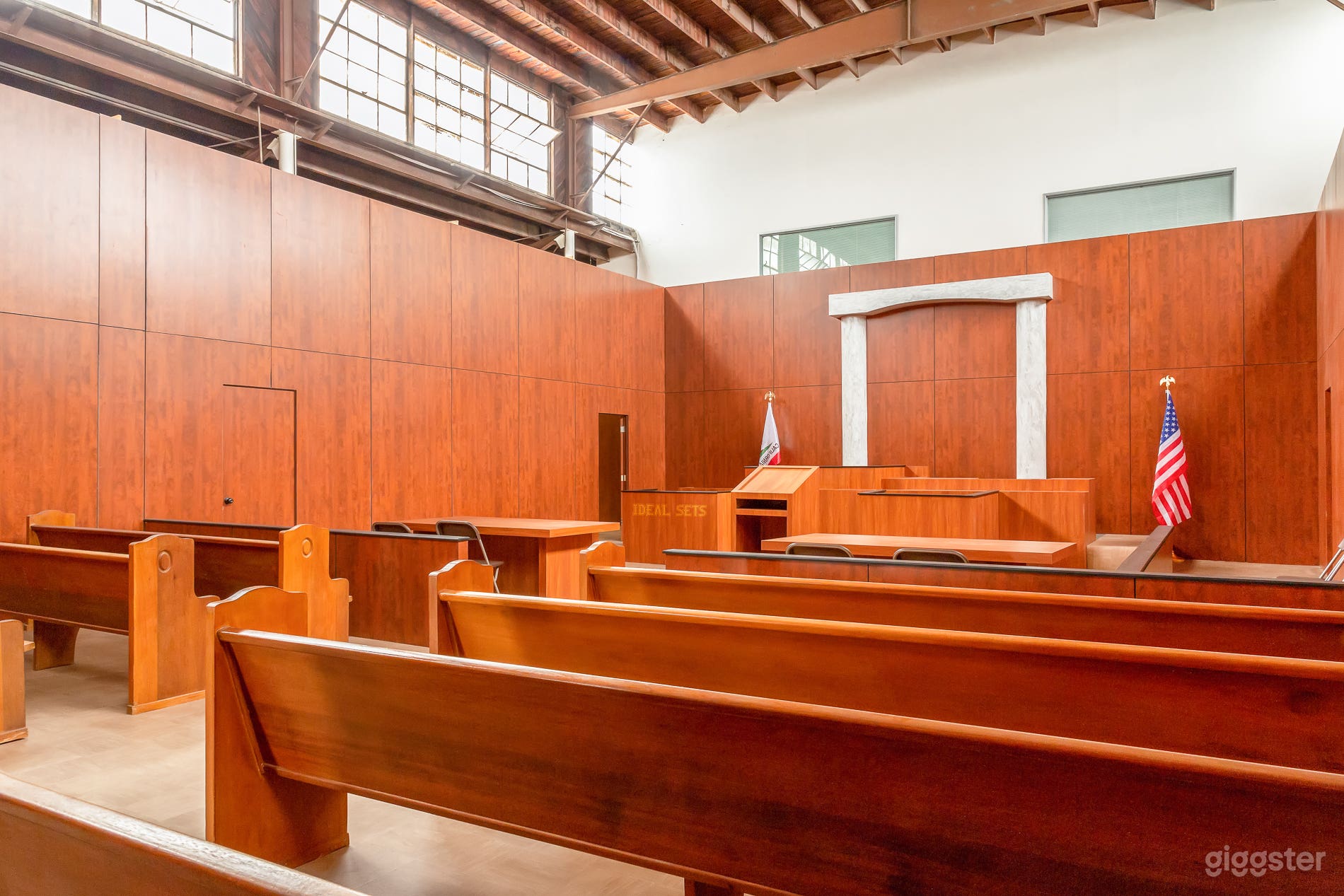 Courtroom Hospital Prison Jail House Standing Set Photo 1