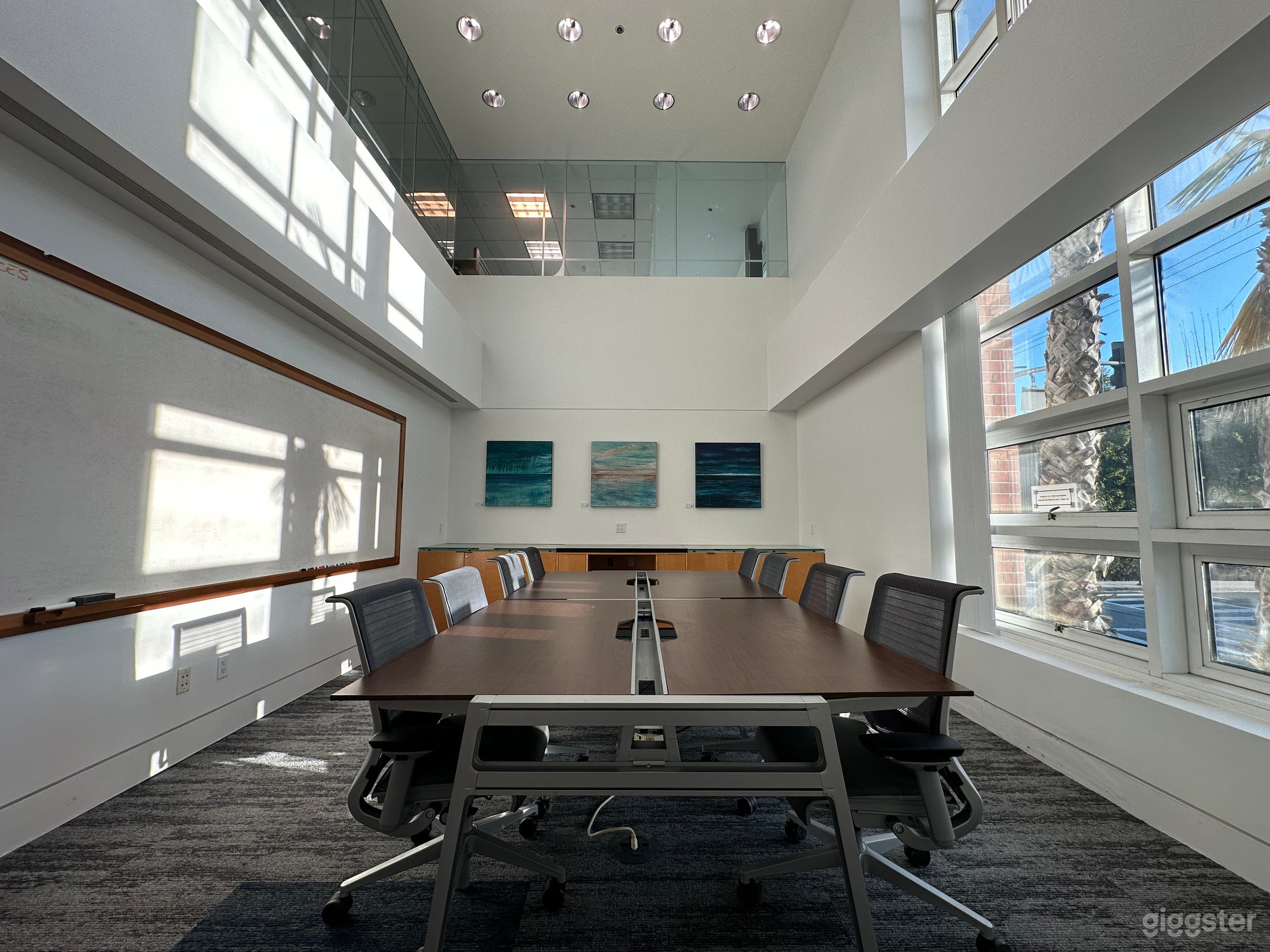 Large Conference Room in Santa Monica Photo 3