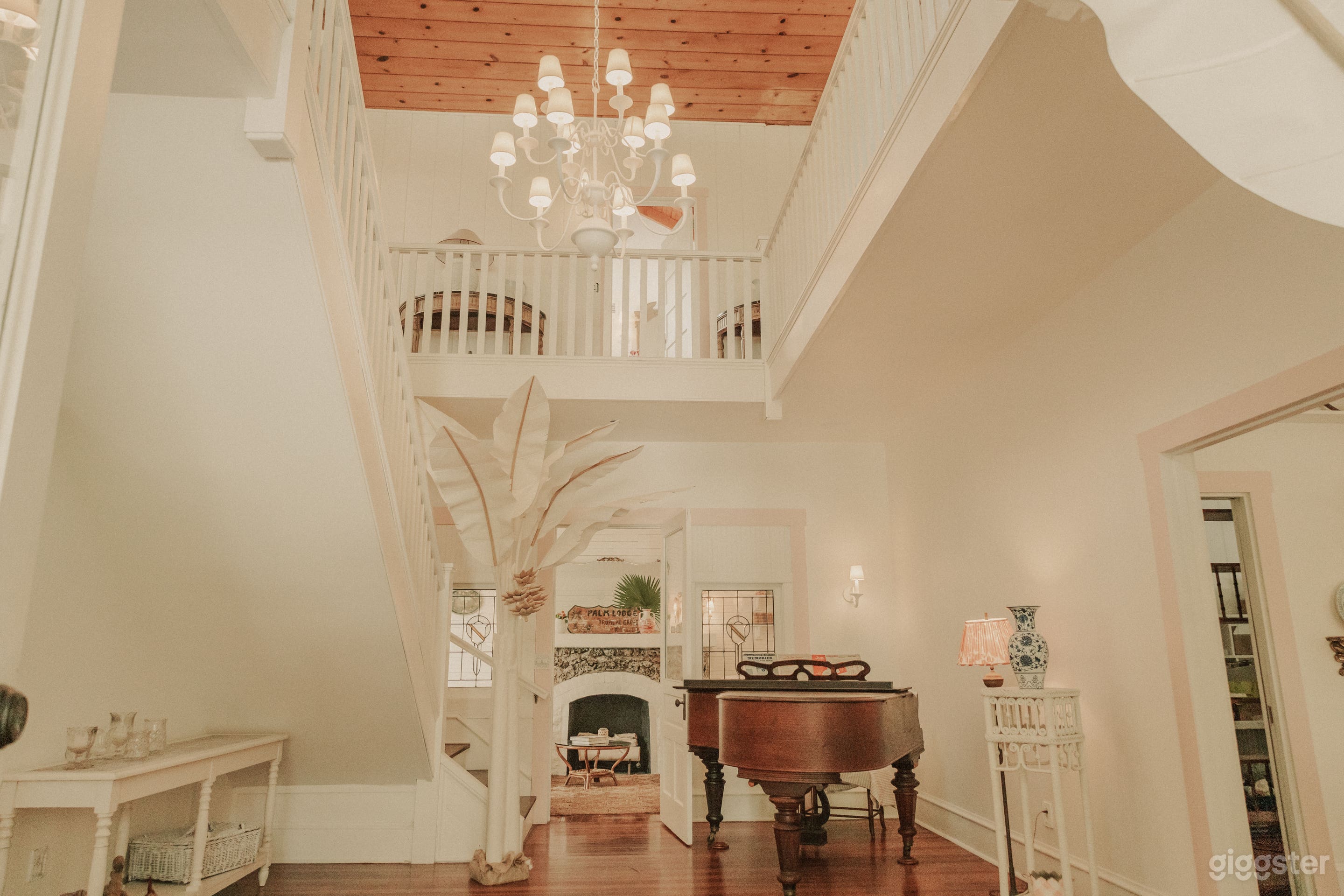 Historic Southern House &amp; Tropical Garden Photo 3