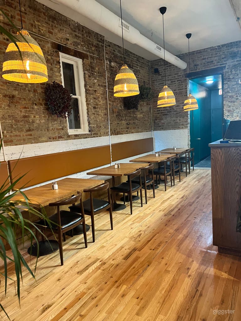  Stylish Pilsen Brunch Space for Events 