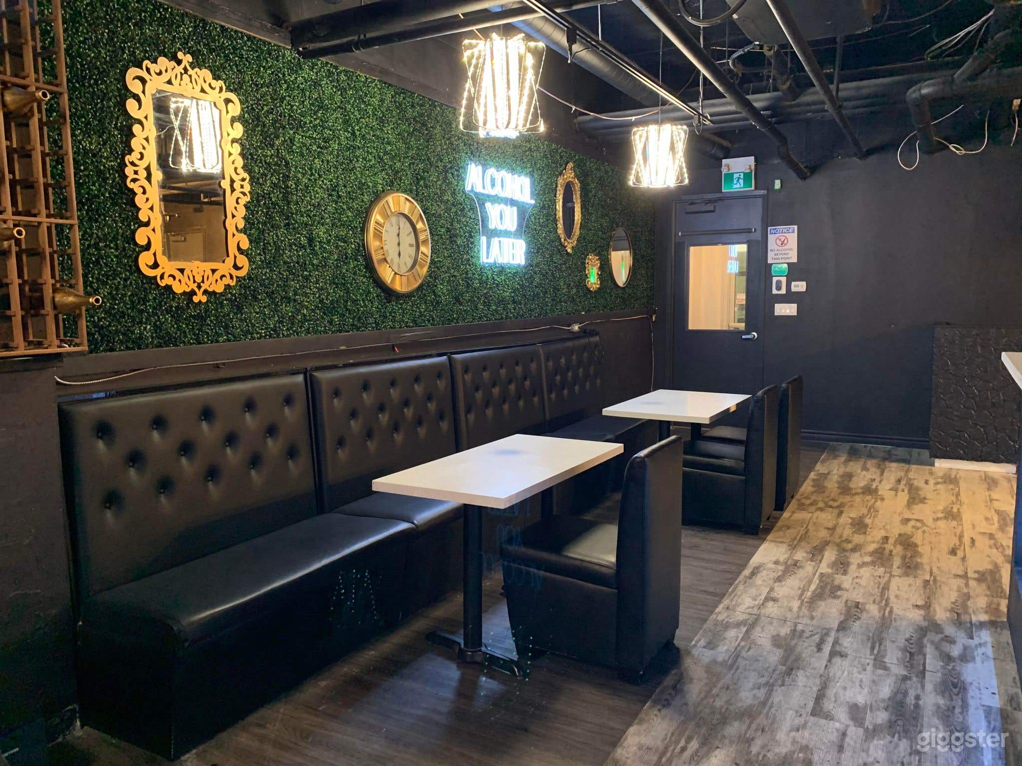 VIBRANT BAR / EVENT SPACE in Markham Photo 1