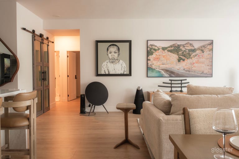  Sunlit 2BR Suite with Smart Home & Minimalist Design 